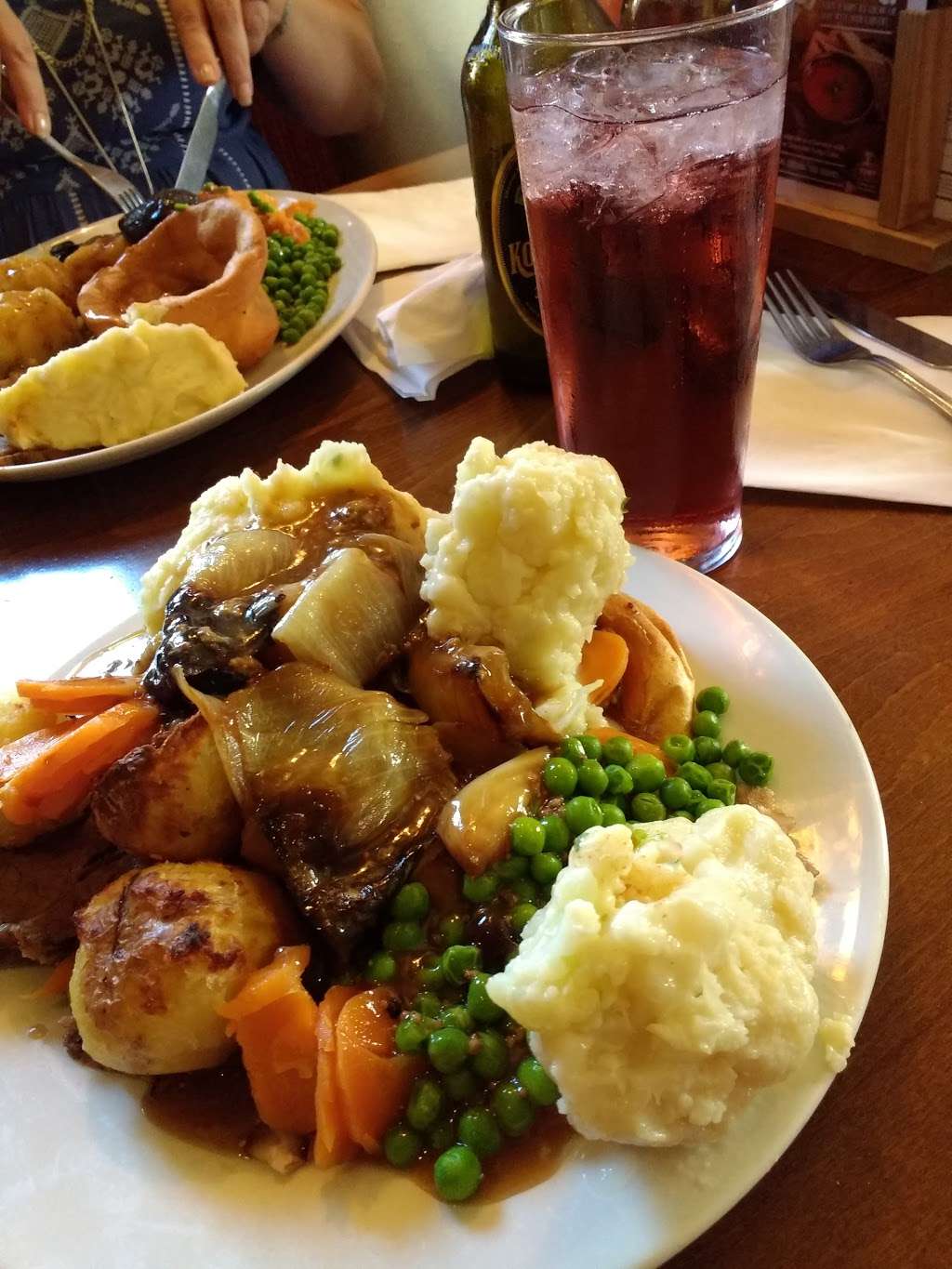 Toby Carvery Harlow | Edinburgh Gate, Harlow CM20 2LQ, UK | Phone: 01279 442151