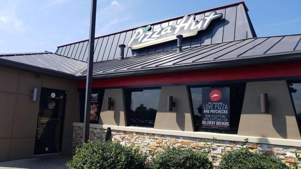 Pizza Hut | 732 E Cumberland St, Lebanon, PA 17042, USA | Phone: (717) 273-8868