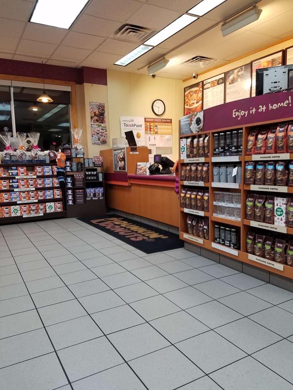 Dunkin Donuts | 302 N Delsea Dr, Clayton, NJ 08312, USA | Phone: (856) 307-9200