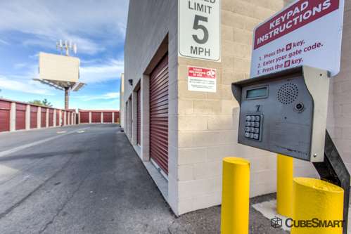 CubeSmart Self Storage | 8250 S Maryland Pkwy, Las Vegas, NV 89123, USA | Phone: (702) 492-6200