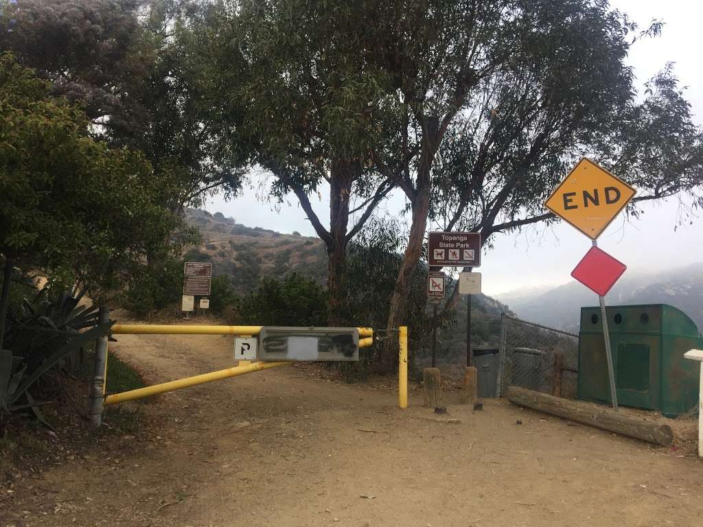 Paseo Miramar Trailhead | 865 Vista Pacifica St, Pacific Palisades, CA 90272, USA