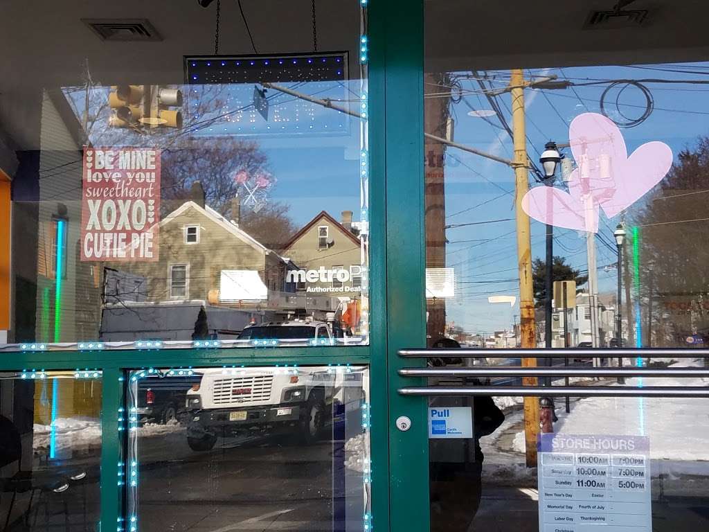 Metro by T-Mobile | 167 Belmont Ave, Haledon, NJ 07508, USA | Phone: (973) 782-4111 Metro by T-Mobile | 167 Belmont Ave, Haledon, NJ 07508, USA | Phone: (973) 782-4111