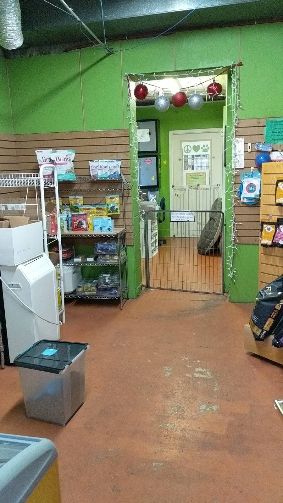 Core Pet Zone | 1561 Old Hwy 8 NW, New Brighton, MN 55112, USA | Phone: (651) 636-1422