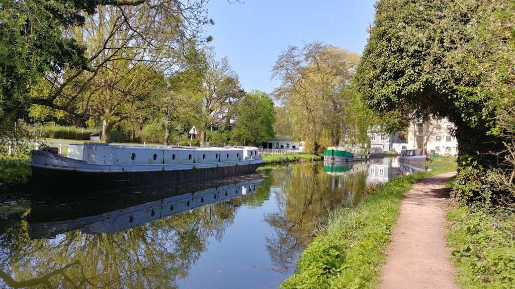 Parndon Lock Meadows | Harlow CM20 2HR, UK