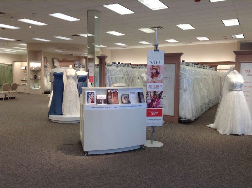 Davids Bridal | 9310 Marshall Dr, Lenexa, KS 66215 | Phone: (913) 894-2800