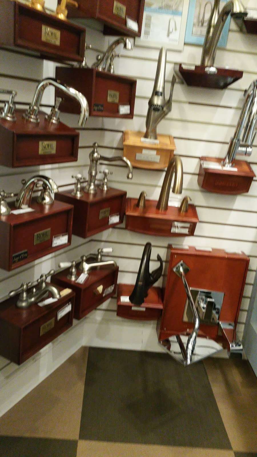 Blackman Plumbing Supply Showroom in 13407 Northern Blvd, Flushing, NY