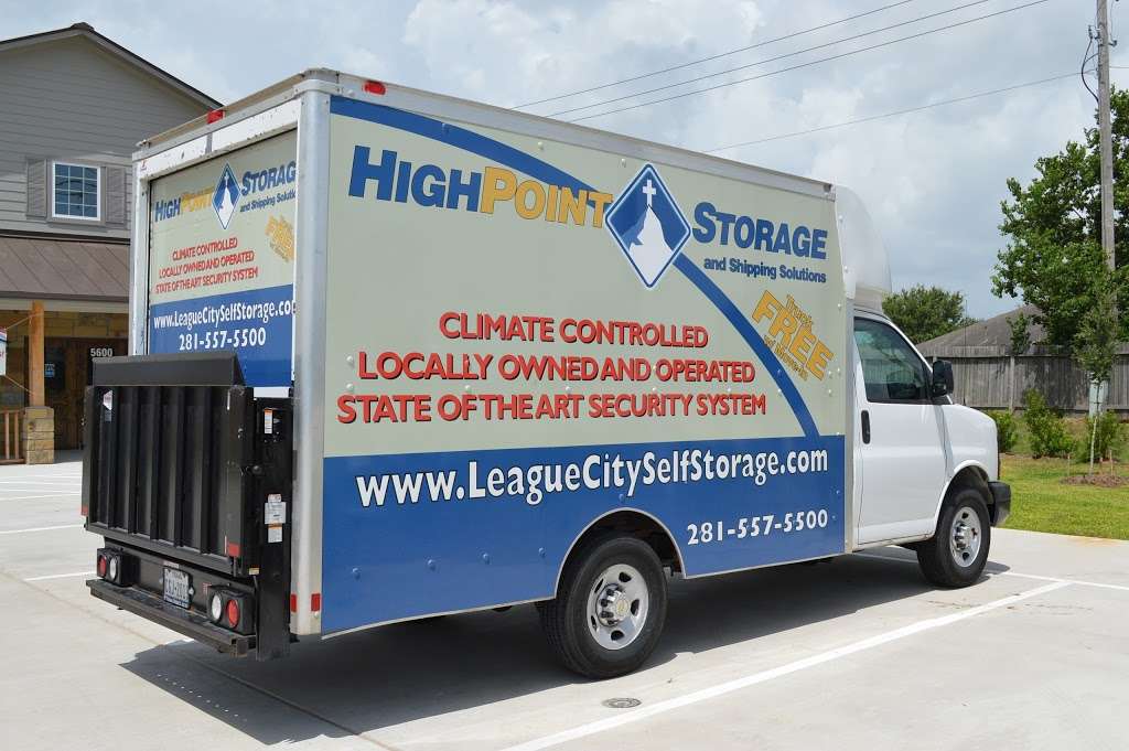 High Point Storage - Bay Colony | 5600 Farm to Market 646 Rd West, Dickinson, TX 77539, USA | Phone: (281) 557-5505