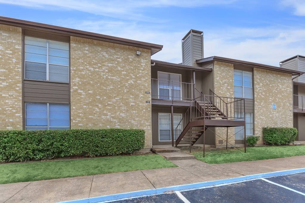 Appian Way Apartment Homes | 3325 Willowcrest Dr, North Richland Hills, TX 76117, USA | Phone: (844) 818-2442