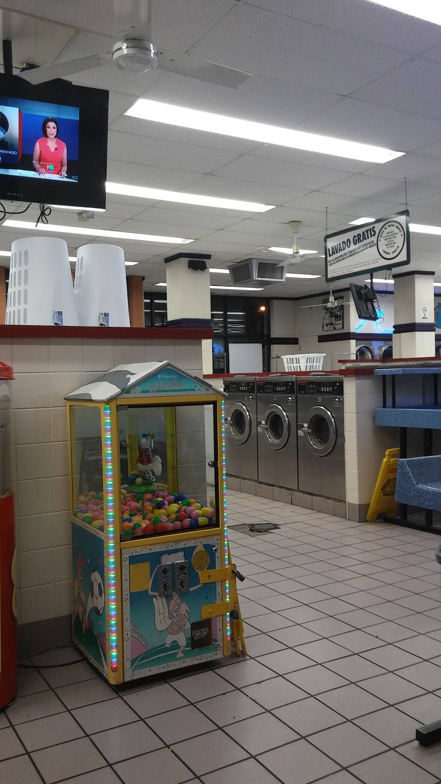 Blue Kangaroo Coin Laundry | 1115 W Greenfield Ave, Milwaukee, WI 53204, USA | Phone: (414) 385-0553