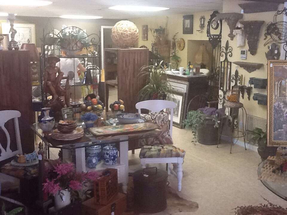 Victorias Home & Garden | 155 North Hwy 27, Clermont, FL 34711 | Phone: (407) 340-2299