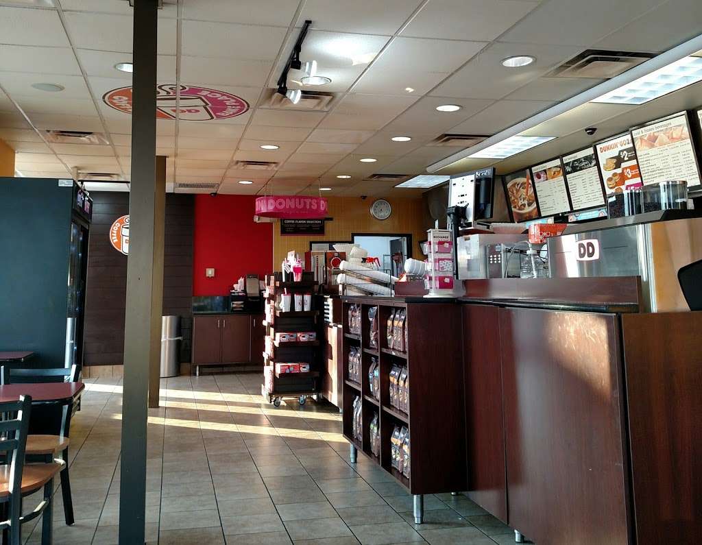 Dunkin Donuts | 2001 York Rd, Timonium, MD 21093, USA | Phone: (410) 252-0350