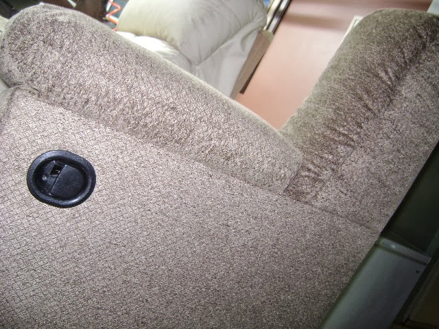 General Upholstery | 442 Ball Ct, Kissimmee, FL 34759 | Phone: (407) 922-0342