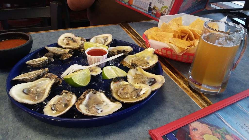 Chilos Seafood Restaurant | 8334 Gulf Fwy, Houston, TX 77017 | Phone: (713) 643-3505