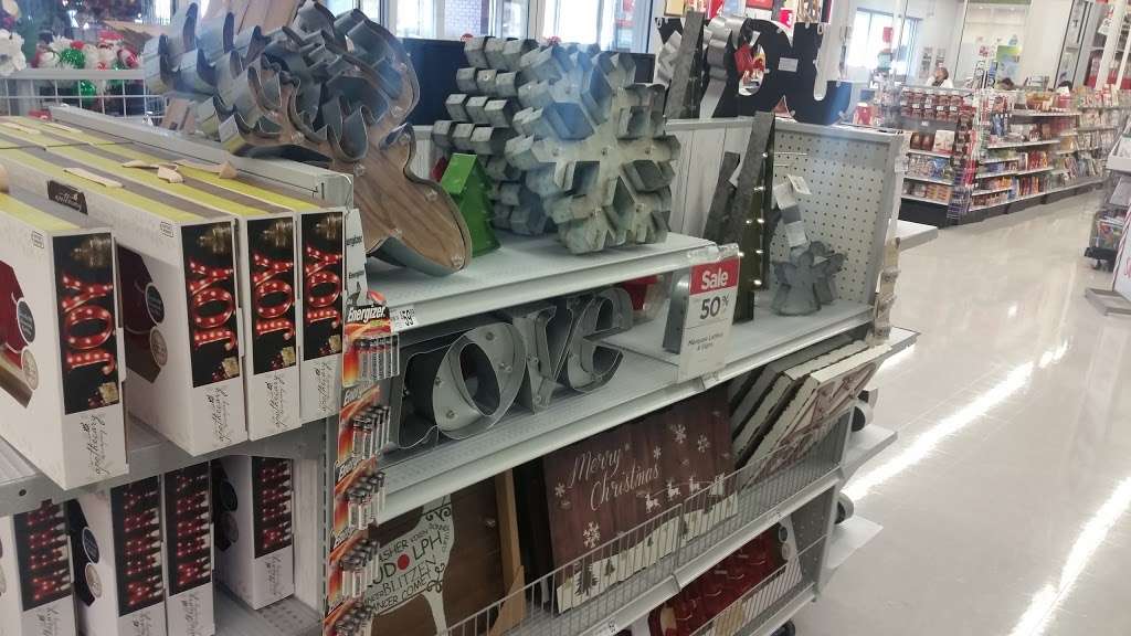 Dollar Tree | 40 Deer Shore Square, North Babylon, NY 11703 | Phone: (631) 243-0204