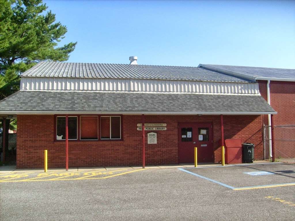 Holland Twp Library | 129 Spring Mills Rd, Milford, NJ 08848, USA | Phone: (908) 995-4767