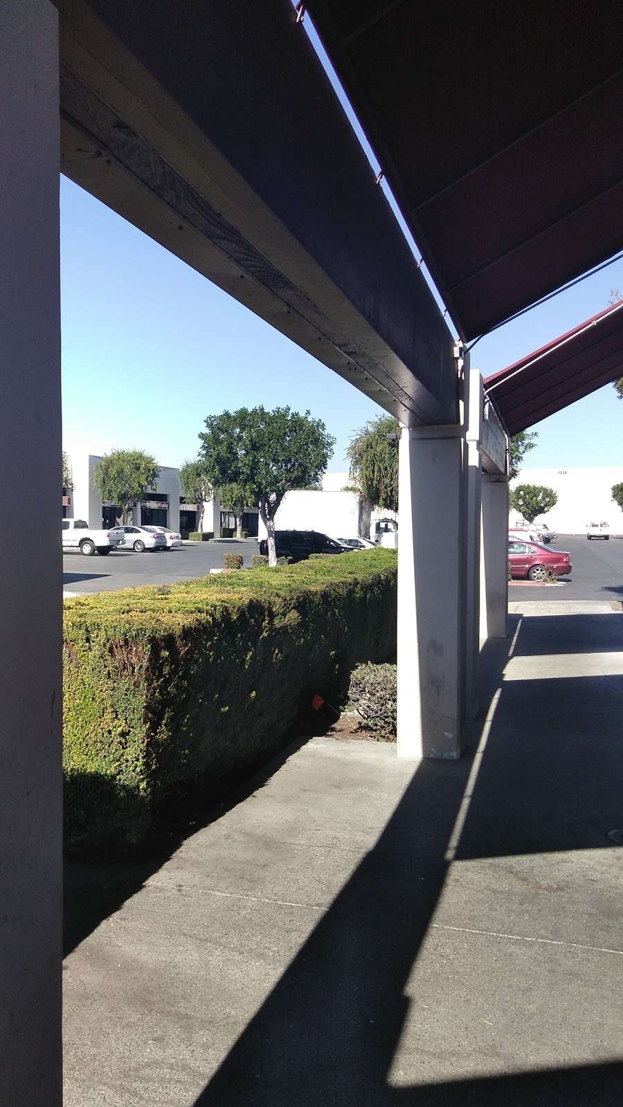 Airpark Plaza | 7201 Arlington Ave, Riverside, CA 92503