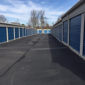 Blue & Gray Self Storage | 5130 Nine Mile Rd, Richmond, VA 23223, USA | Phone: (804) 328-0430