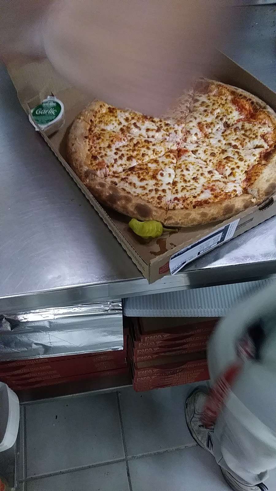 Papa Johns Pizza | 2114 Marsh Rd, Wilmington, DE 19810 | Phone: (302) 529-7600