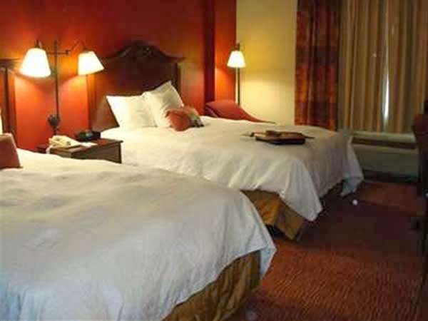 Avi Hotel Largo | 9421 Largo Dr W, Upper Marlboro, MD 20774, USA | Phone: (301) 499-4600