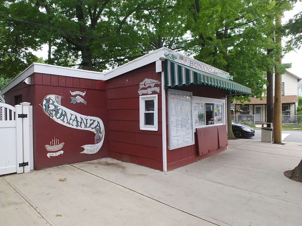 Bonanza Stand of Oyster Bay | 25 Shore Ave, Oyster Bay, NY 11771, USA | Phone: (516) 922-7796