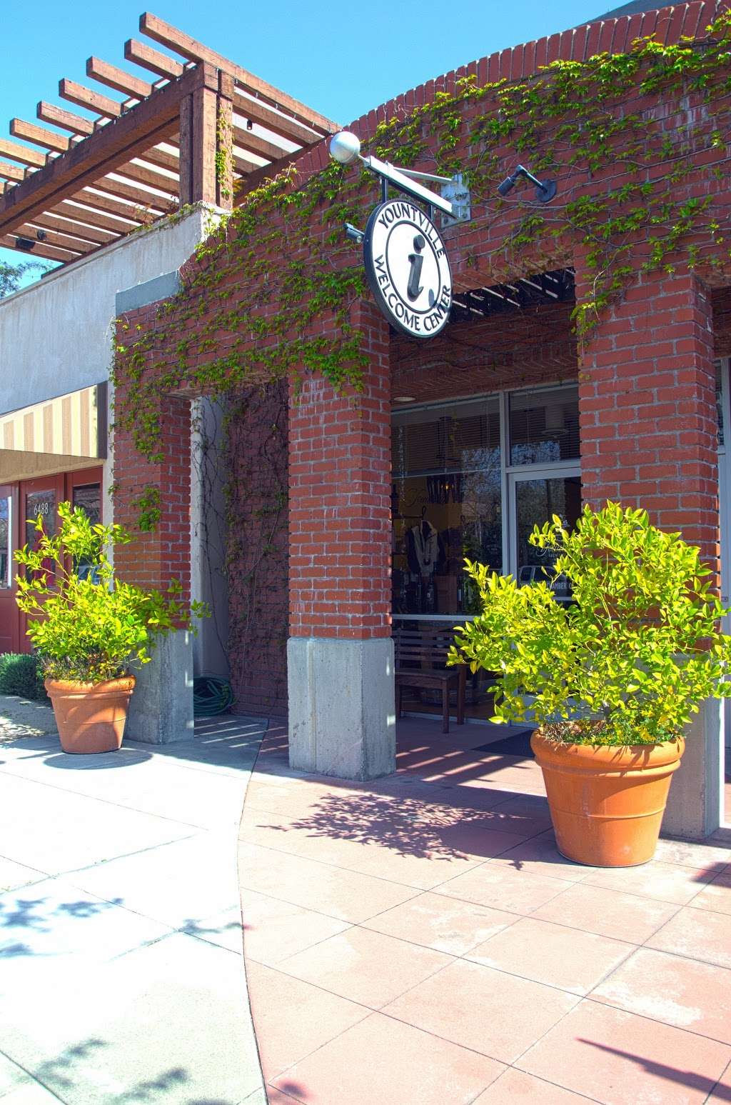 Yountville Chamber of Commerce & Welcome Center | 6484 Washington St # F, Yountville, CA 94599, USA | Phone: (707) 944-0904