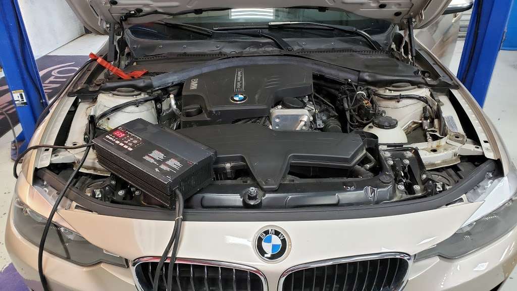 Finsanto Automotive | 9354 Bandera Rd, San Antonio, TX 78250, USA | Phone: (210) 684-2277 Finsanto Automotive | 9354 Bandera Rd, San Antonio, TX 78250, USA | Phone: (210) 684-2277