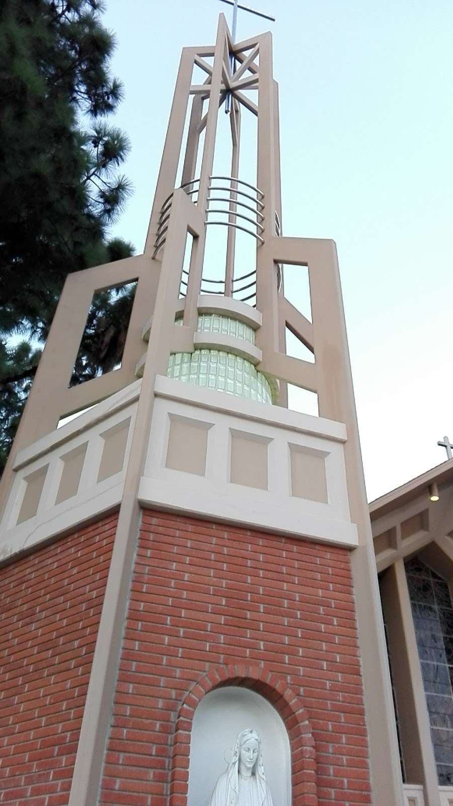 Saint John Baptist De La Salle Church | Granada Hills, CA 91344, USA | Phone: (818) 363-2270