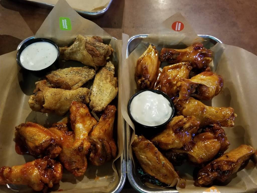 Buffalo Wild Wings | 1250 Torrence Ave, Calumet City, IL 60409, USA | Phone: (708) 782-1020