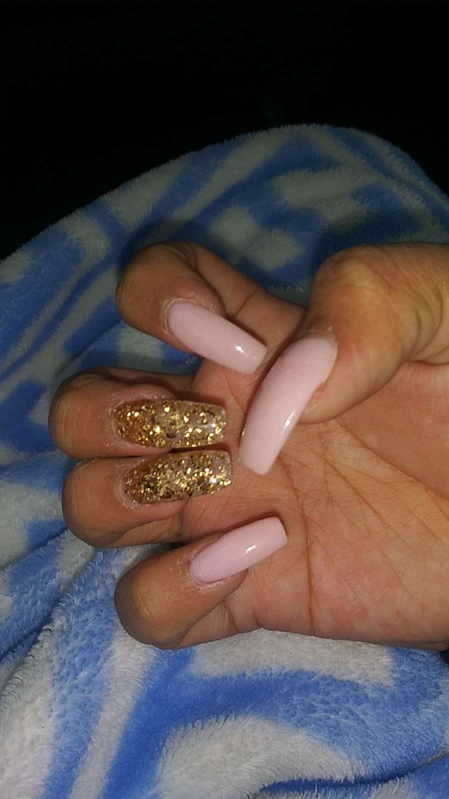 Hello Nails & Spa | 1419 E Spring Valley Rd, Richardson, TX 75081, United States | Phone: (972) 677-7810