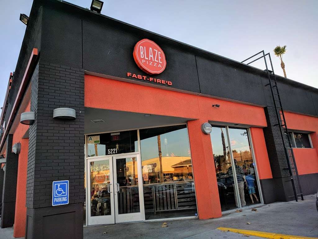 Blaze Pizza | 5221 Rosecrans Ave, Hawthorne, CA 90250, USA | Phone: (310) 870-1557