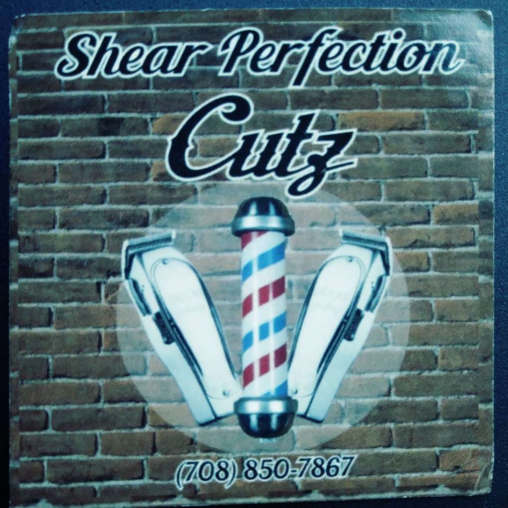 Shear Perfection Cutz | 223 South Blvd, Oak Park, IL 60302, USA | Phone: (312) 632-4375