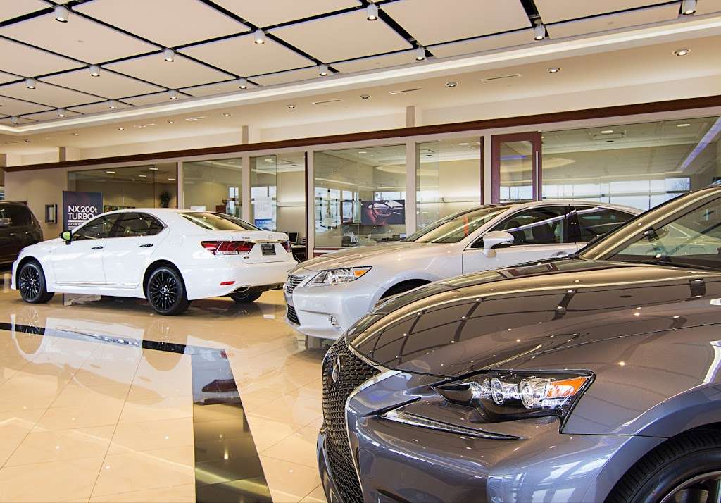 Lexus of Merrillville | 3957 US-30, Merrillville, IN 46410 | Phone: (219) 769-4545