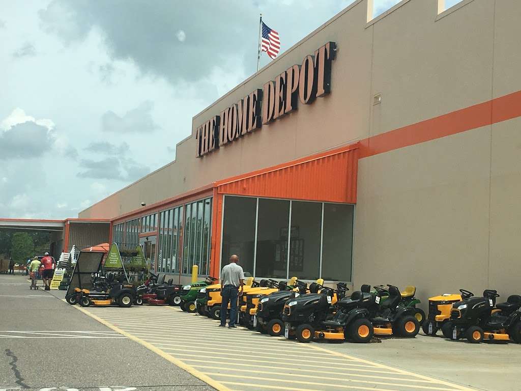 The Home Depot | 4560 13th St, St Cloud, FL 34769, USA | Phone: (407) 498-0606