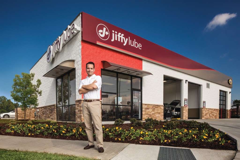 Jiffy Lube | 1840 E 151st St, Carmel, IN 46033, USA | Phone: (317) 580-1900