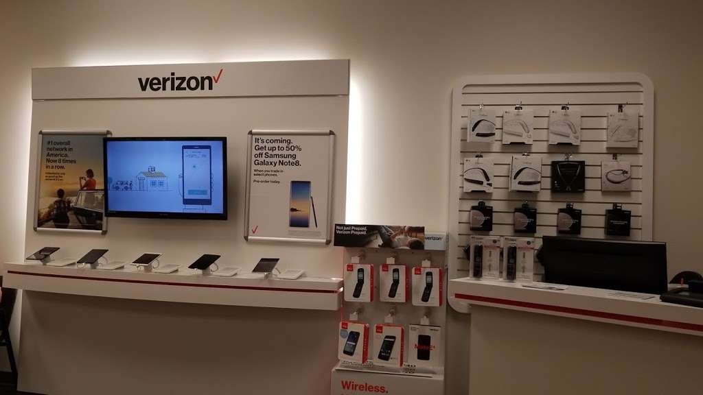 Verizon Wireless | 472 IL-47 #101, Sugar Grove, IL 60554, USA | Phone: (630) 777-3111