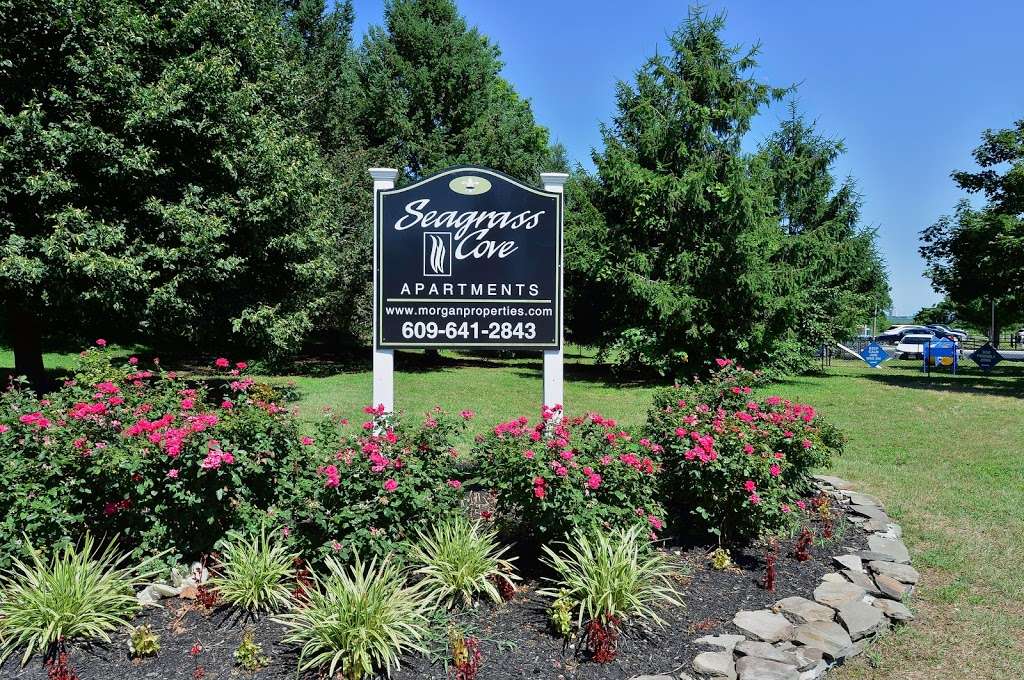 Seagrass Cove Apartment Homes | 105 E Ridgewood Ave, Pleasantville, NJ 08232, USA | Phone: (609) 631-5700