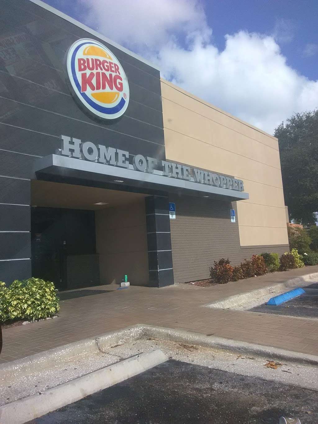 Burger King | 2600 Dardanelle Dr, Orlando, FL 32808 | Phone: (407) 578-9146