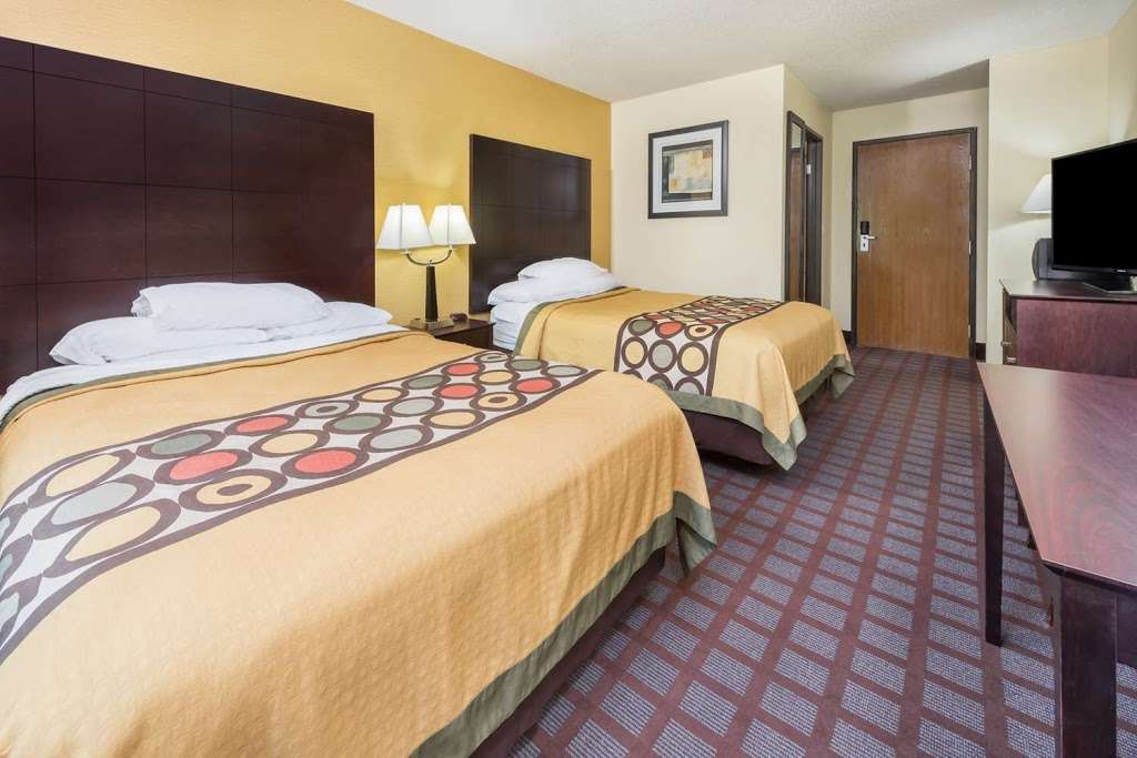 Super 8 by Wyndham Bloomington | 1751 N Stonelake Dr, Bloomington, IN 47404, USA | Phone: (812) 323-8000