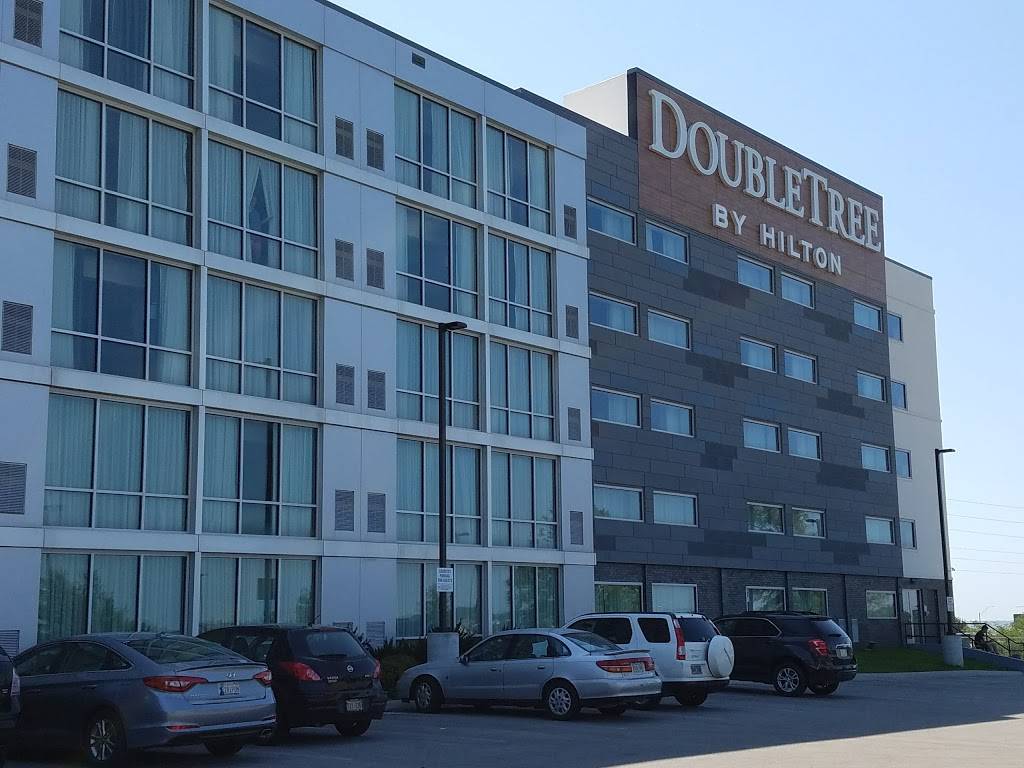 DoubleTree by Hilton Omaha Southwest | 3650 S 72nd St, Omaha, NE 68124, USA | Phone: (402) 905-9414