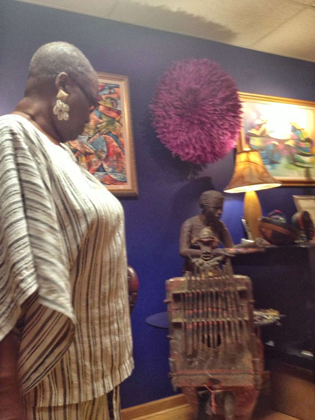 Faie African Art Gallery | 1005 E 43rd St, Chicago, IL 60653, USA | Phone: (773) 268-2889