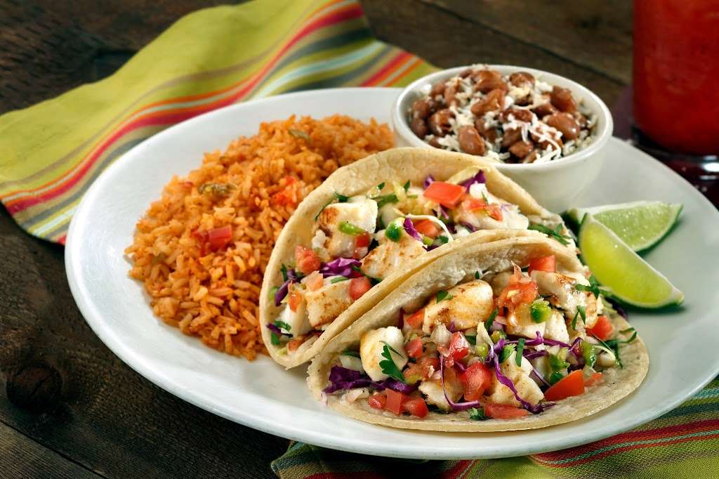 Miguels California Mexican Cocina | 8401, 1920 Frontage Rd, Corona, CA 92882, USA | Phone: (951) 520-8911