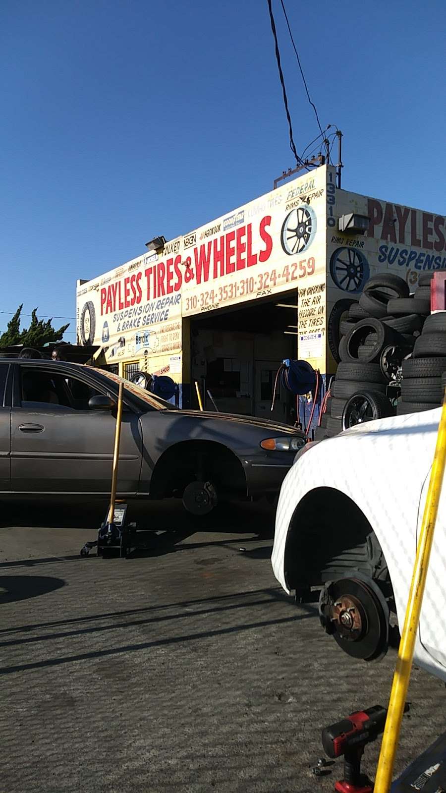 Payless Tires & Wheels | 13310 Crenshaw Blvd #1547, Gardena, CA 90249, USA | Phone: (310) 324-3531