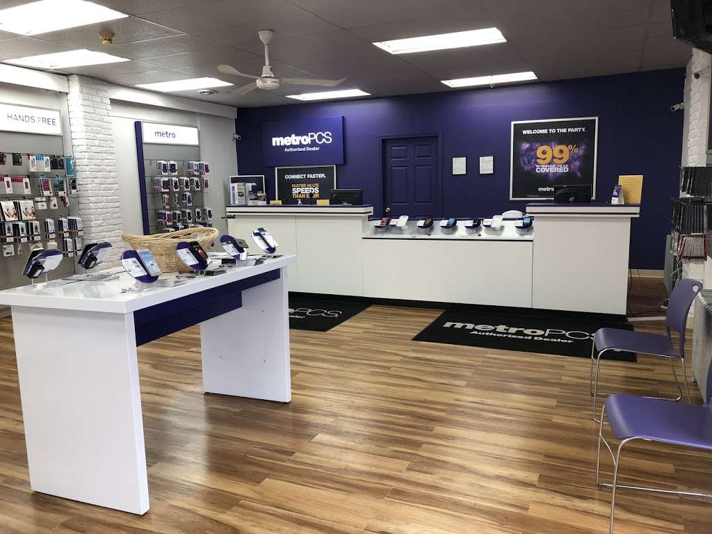 BRAZCOM WIRELESS METROPCS DEALER | 99 North St, Salem, MA 01970, USA | Phone: (978) 594-4259