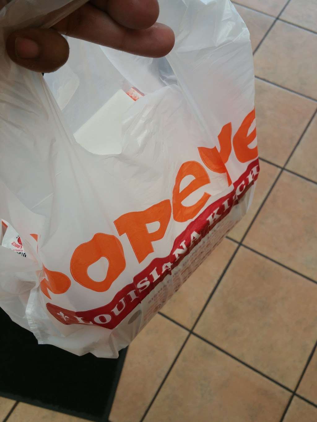 Popeyes Louisiana Kitchen | 1201 E 233rd St, Bronx, NY 10466 | Phone: (347) 945-4700