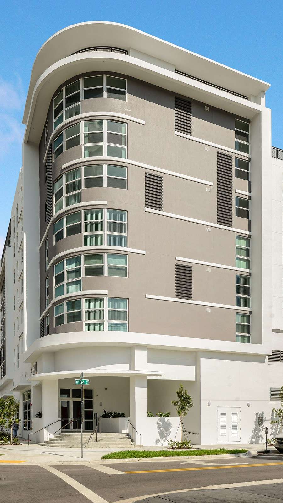 Allapattah Trace 3401 Nw 17th Ave Miami Fl 33142 Usa