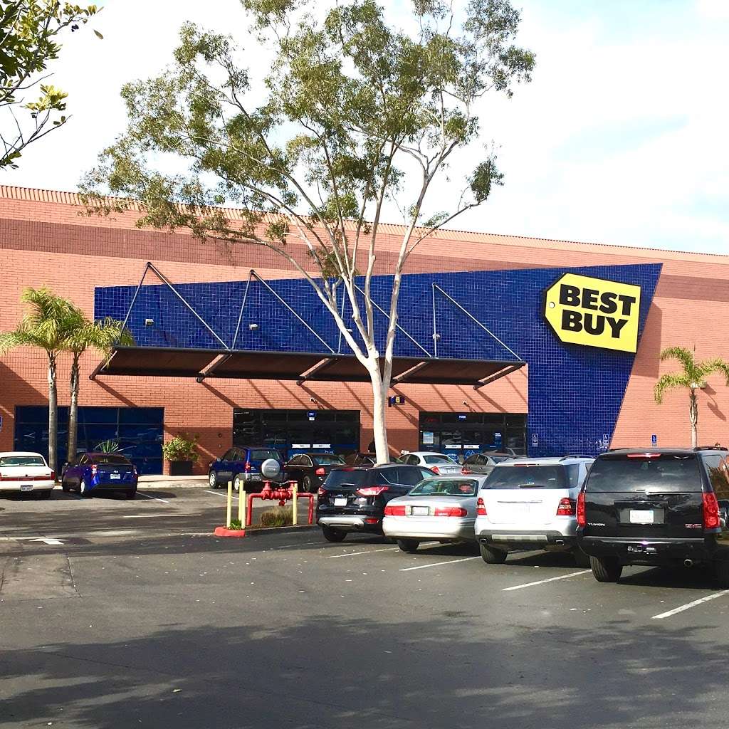 Best Buy | 8657 Villa La Jolla Dr Ste 113, La Jolla, CA 92037, USA | Phone: (858) 587-6379