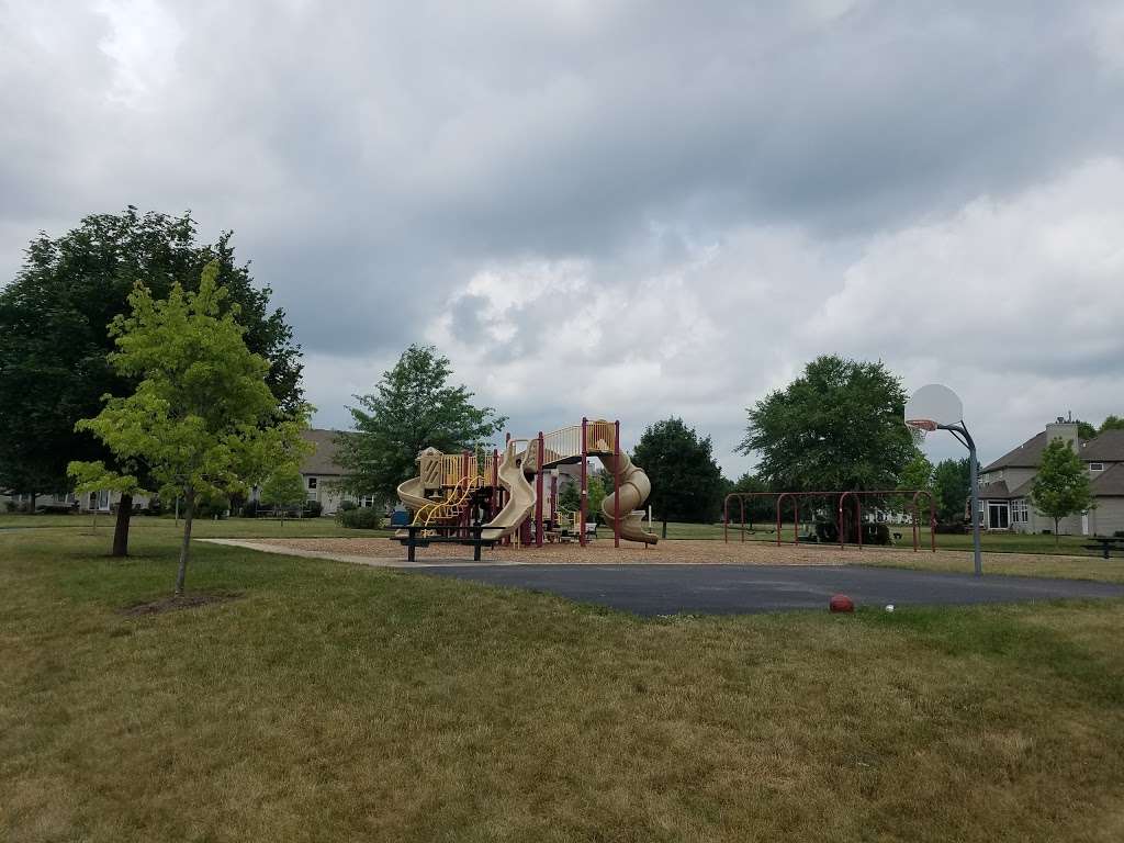 Emily Sleezer Park | 837 Homestead Dr, Yorkville, IL 60560, USA