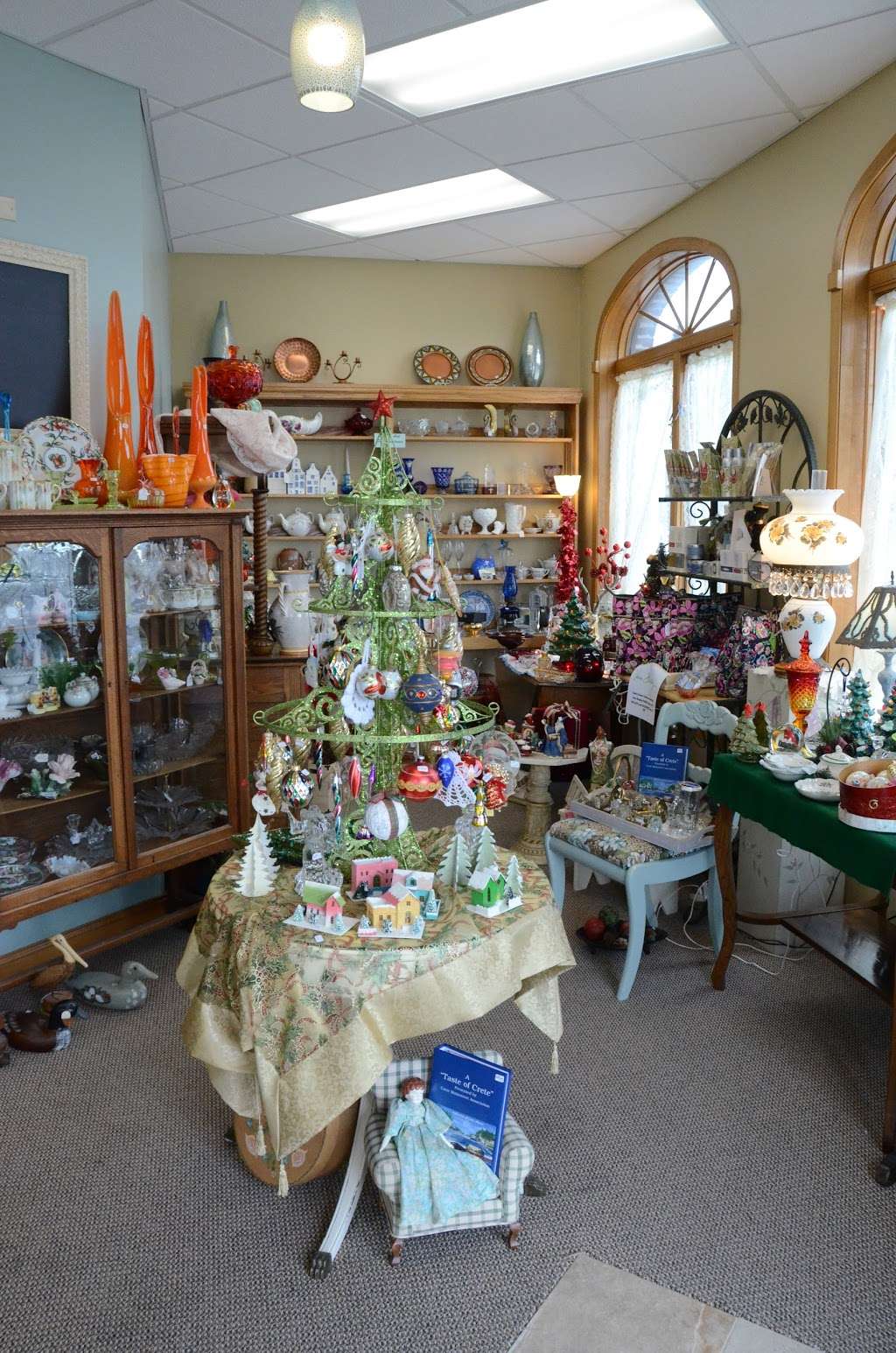 Antiques On Main | 1346 Main St, Crete, IL 60417, USA | Phone: (708) 672-2089