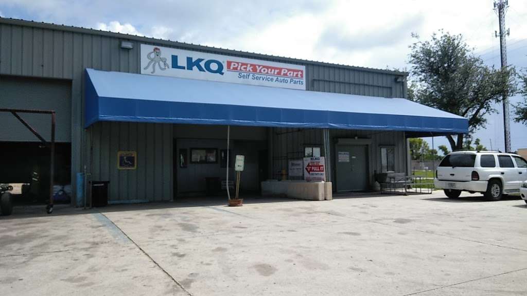 LKQ Atlantic Pick Your Part | 6000 Dyer Rd, West Palm Beach, FL 33407, USA | Phone: (800) 962-2277