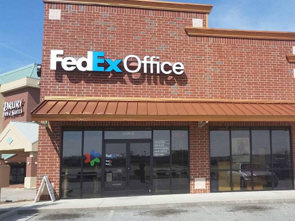 FedEx Office Print & Ship Center - store  | Photo 1 of 11 | Address: 3208 W Gate City Blvd E, Greensboro, NC 27407, USA | Phone: (336) 315-8530